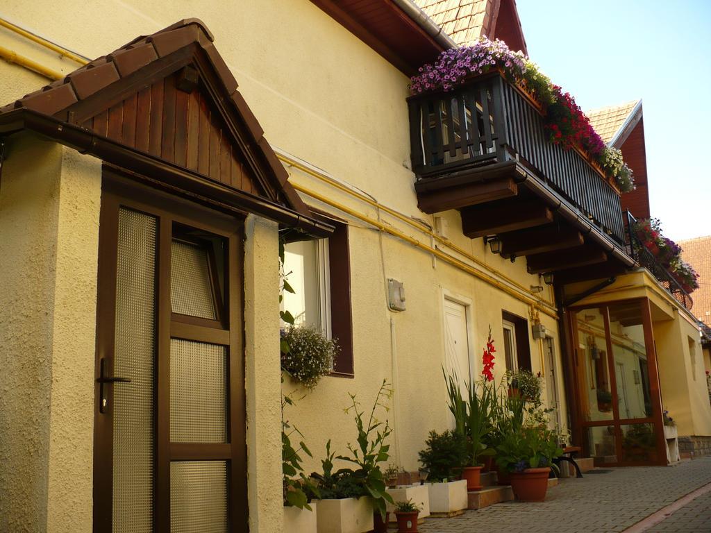 Rami House Central Double Rooms Braşov Exteriör bild