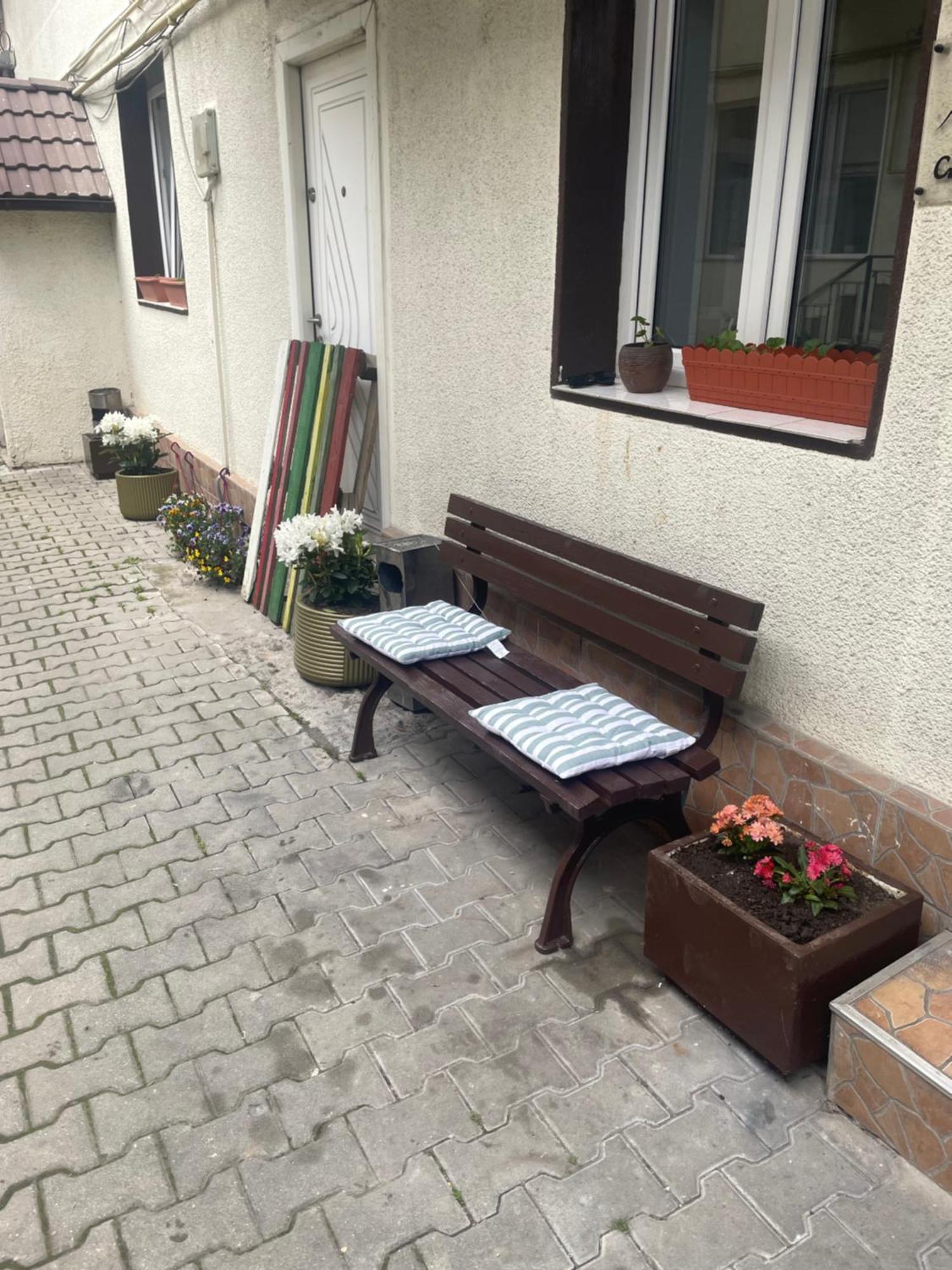 Rami House Central Double Rooms Braşov Exteriör bild