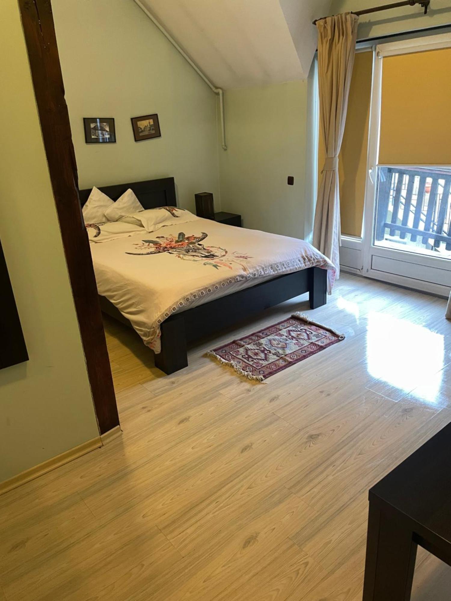Rami House Central Double Rooms Braşov Exteriör bild