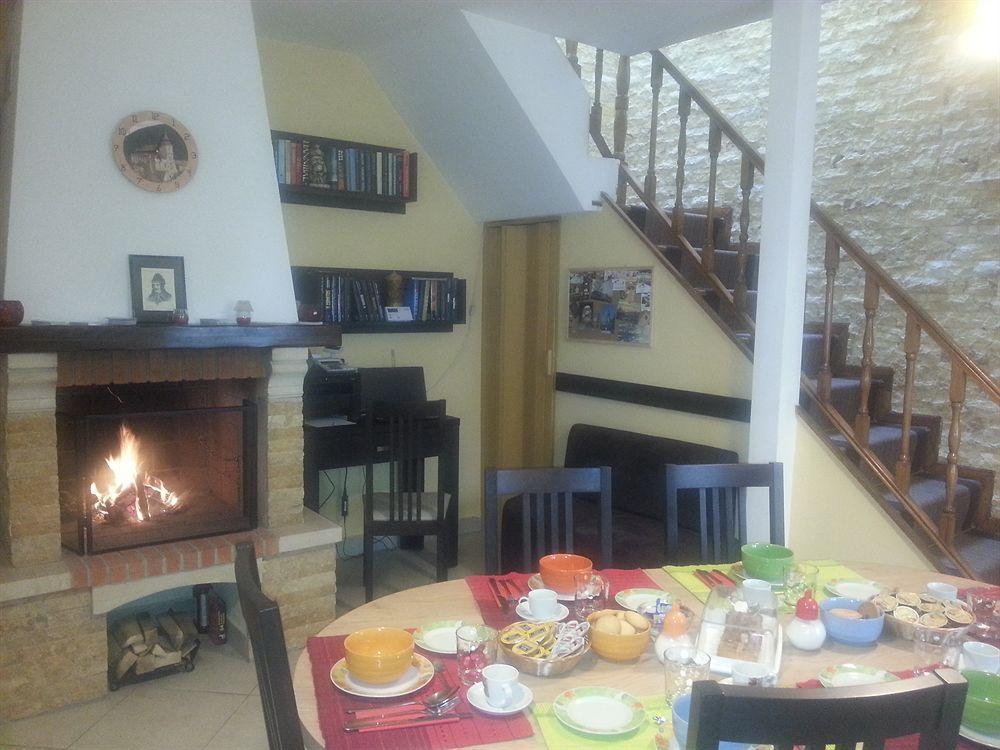 Rami House Central Double Rooms Braşov Exteriör bild