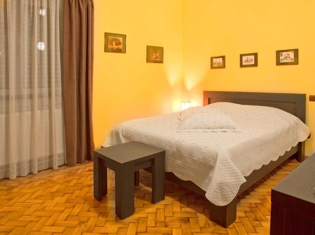 Rami House Central Double Rooms Braşov Rum bild